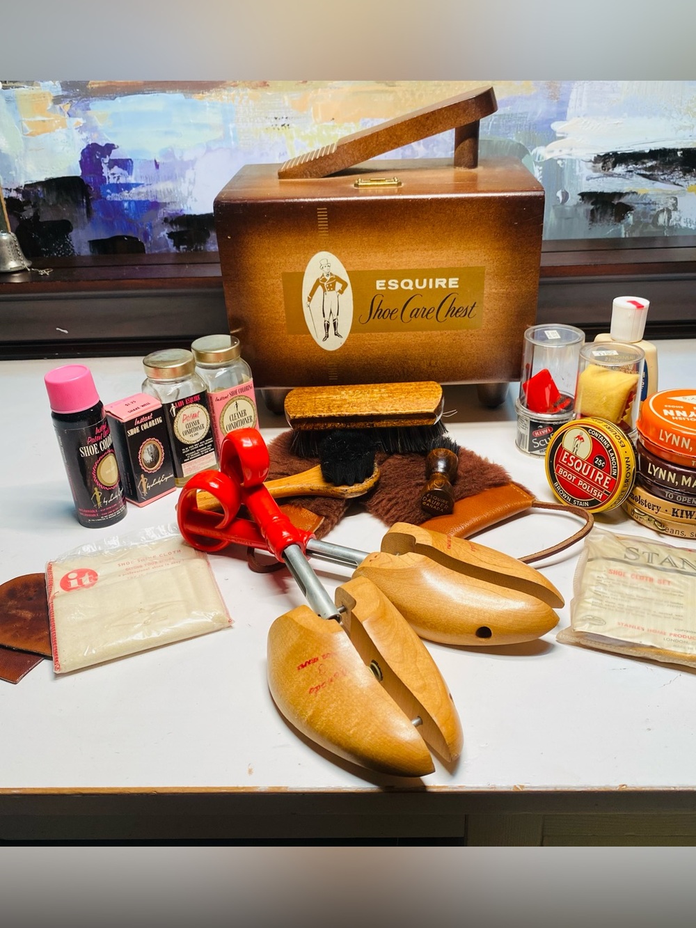 Vintage Esquire Shoe Shine Chest with Accessories